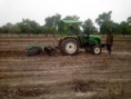 /album/galerie-photos/premiers-passages-dans-les-parcelles-avec-le-tracteur-cuma-1-jpg/